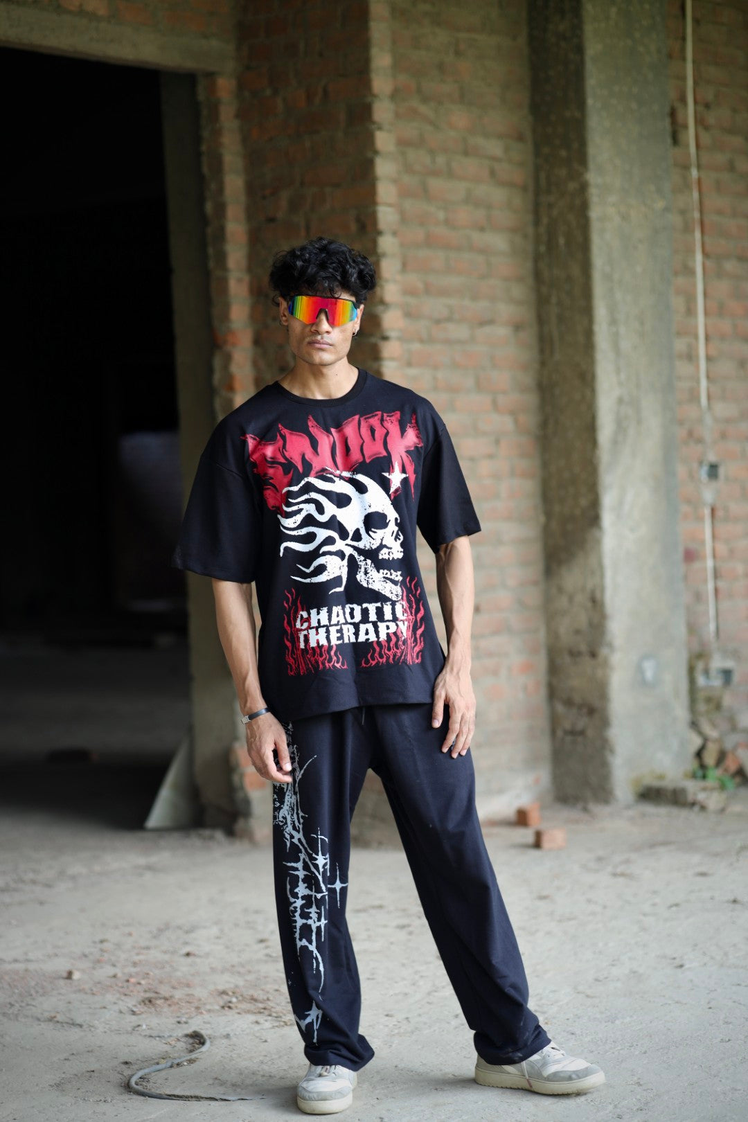 CHAOTIC THERAPY Oversized Tee