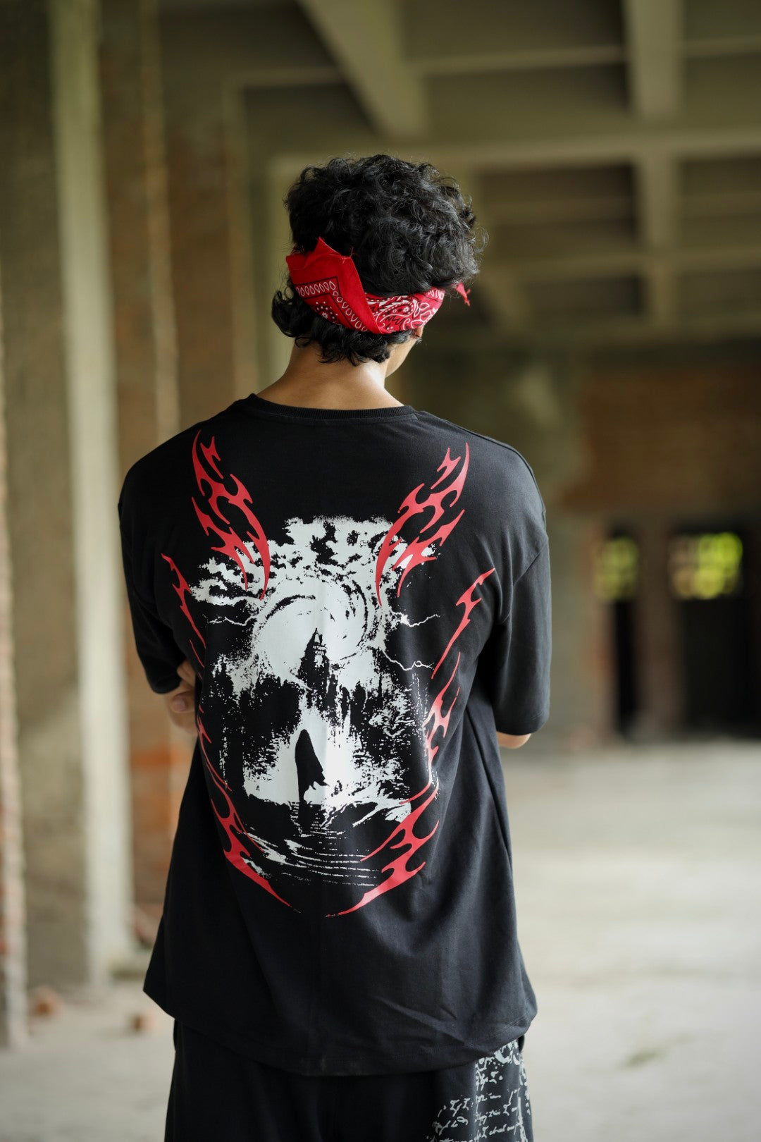 CHAOTIC THERAPY Oversized Tee