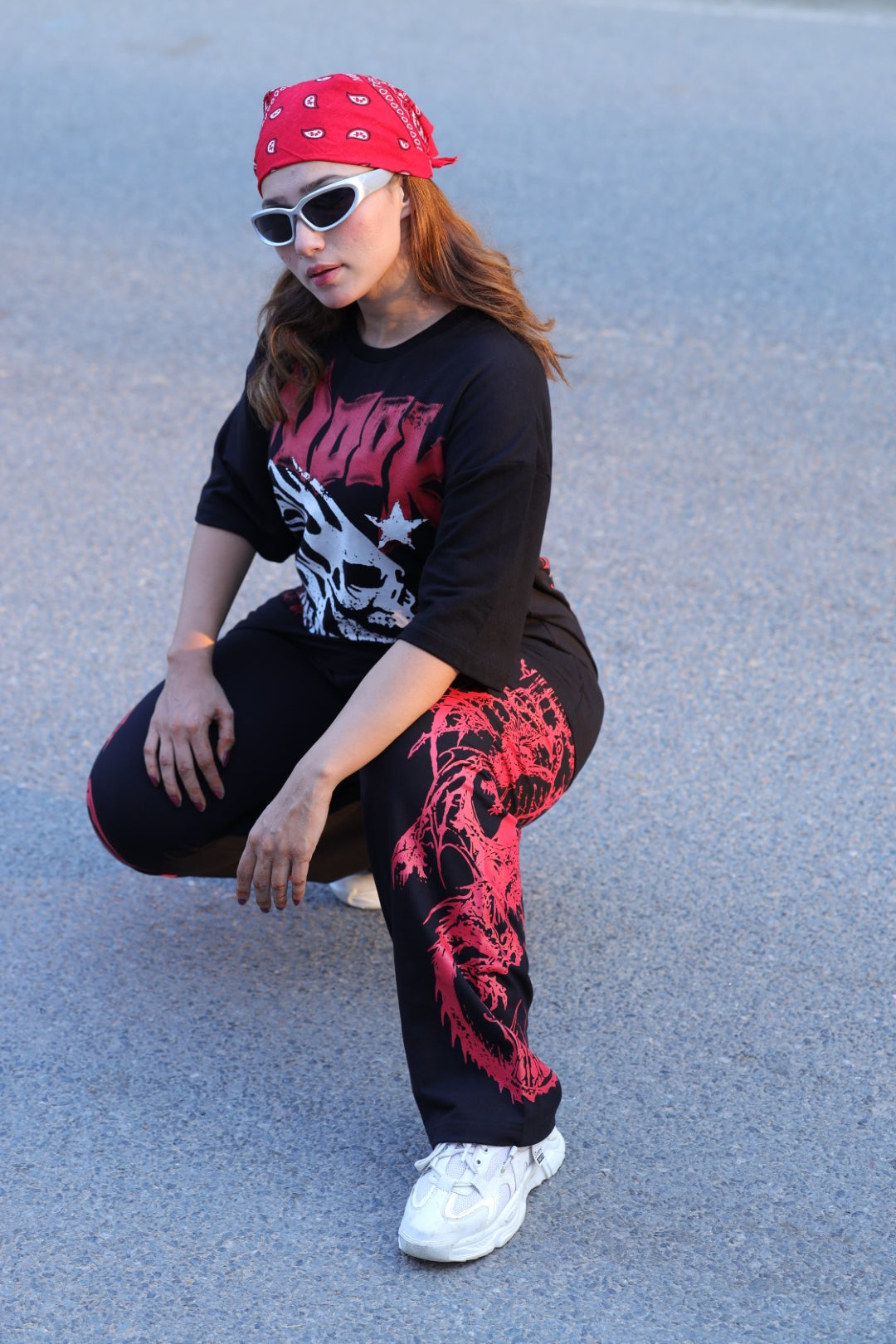 CHAOTIC THERAPY Oversized Tee